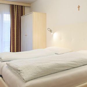 Economy Double or Twin Room